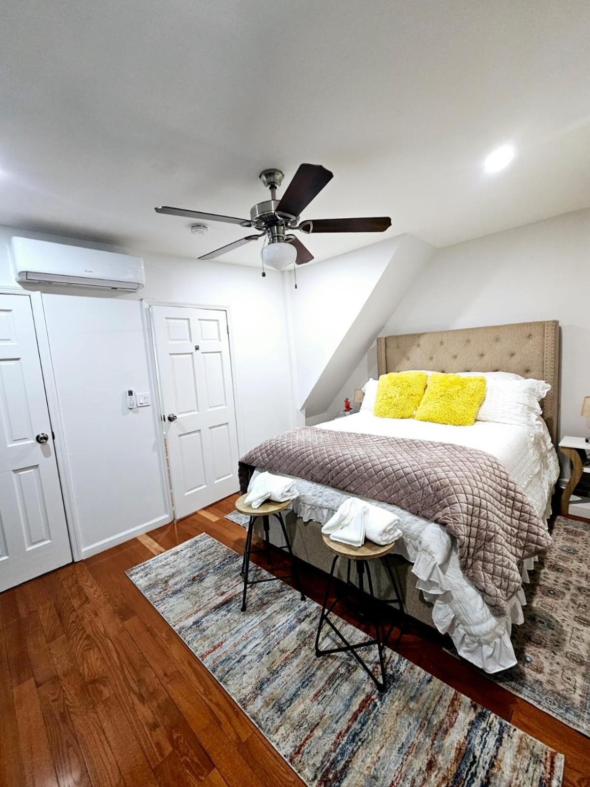 Cozy Near Barclay Center Apartment *